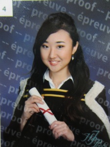eeeeks I am graduating ><